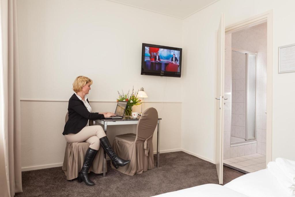 Hotel Stad En Land 알크마르 객실 사진
