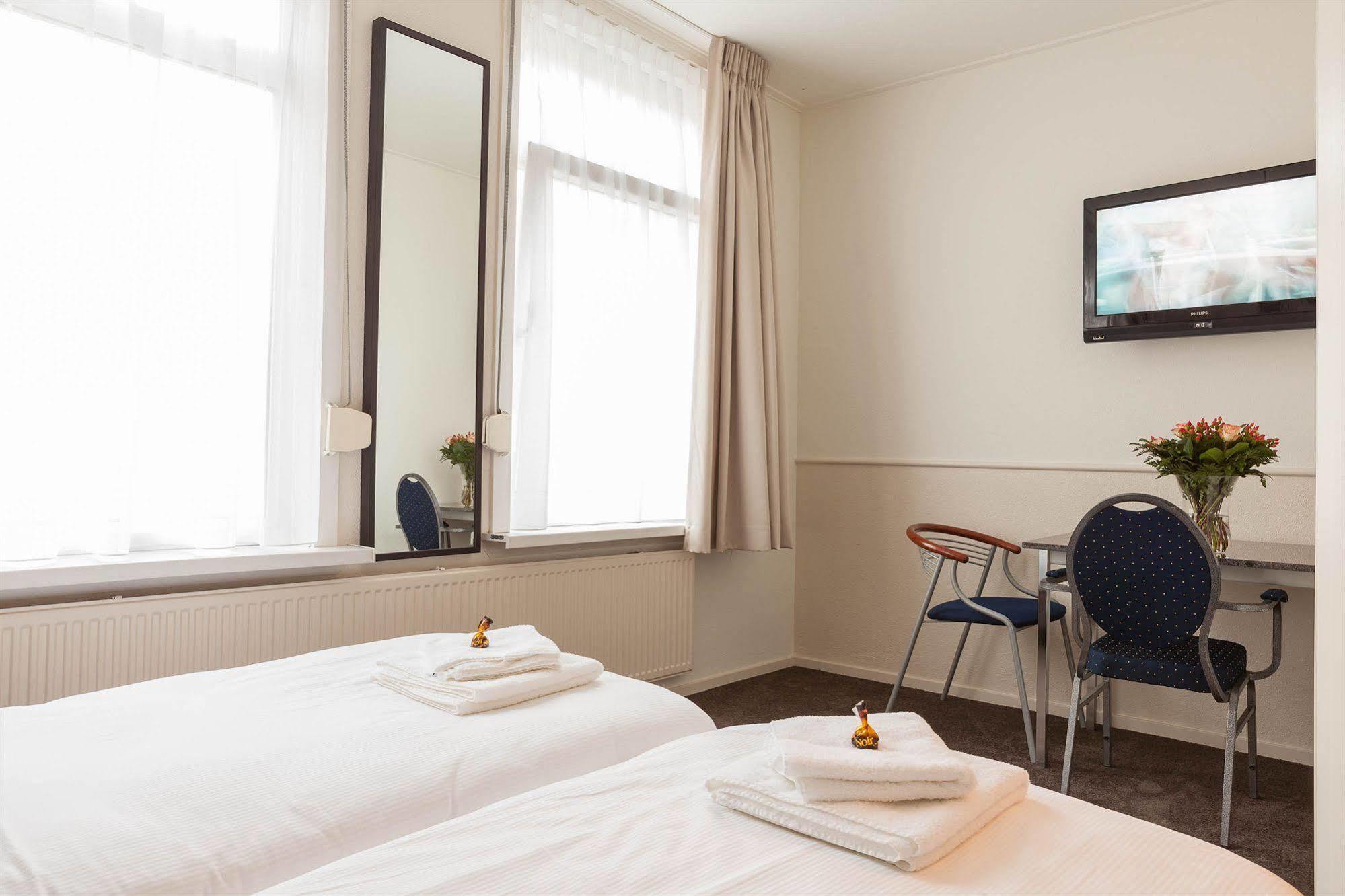 Hotel Stad En Land 알크마르 외부 사진